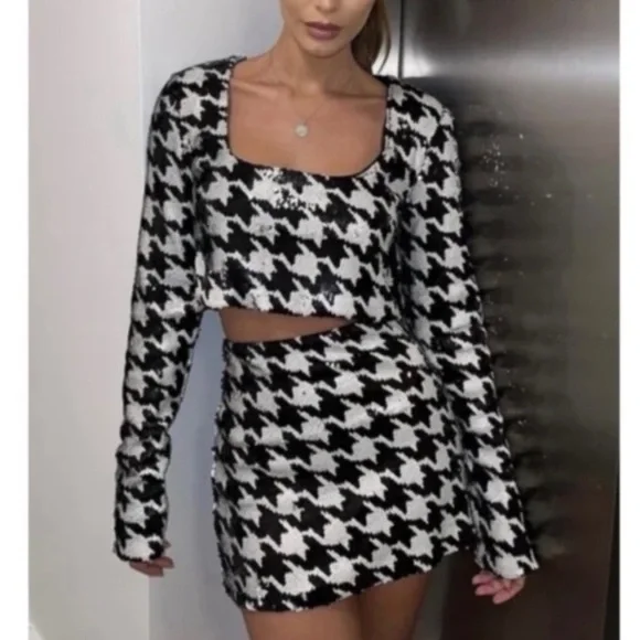 ZARA Black White Sequin Houndstooth Mini Skirt